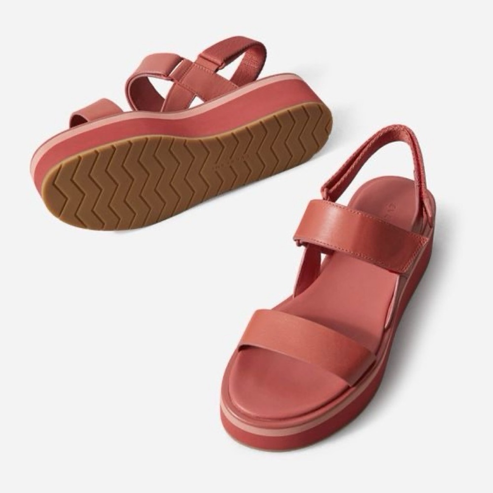Everlane | The Sport Sandal